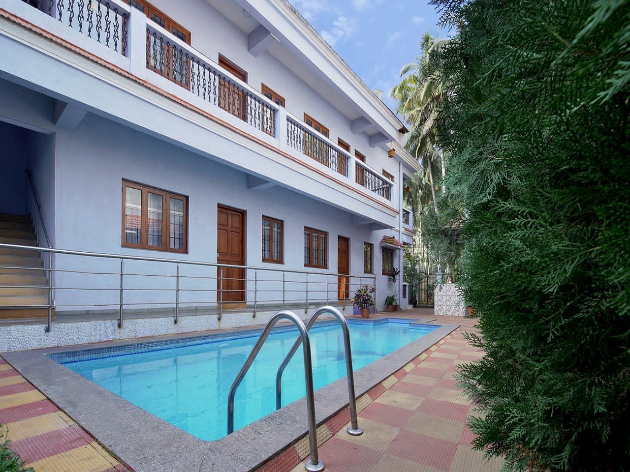 Franria-pool-villa-in-North-Goa-Calangute